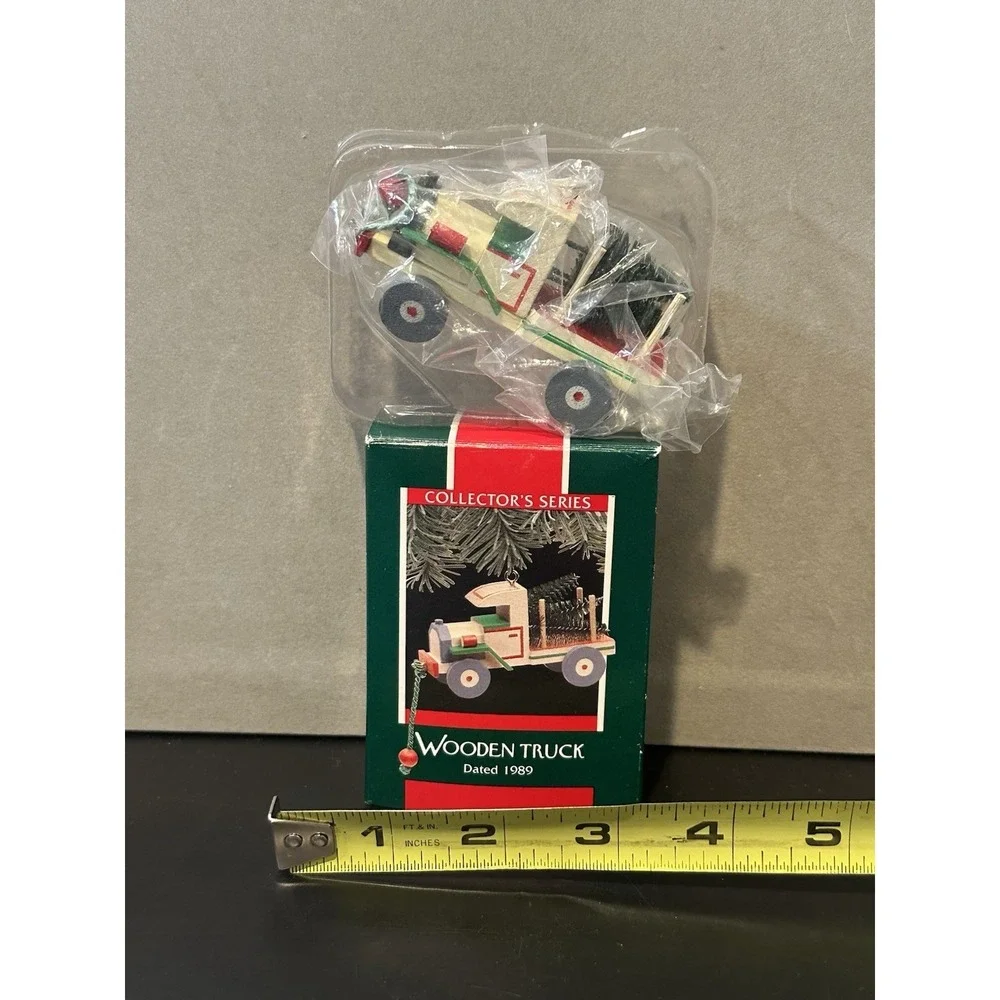 Hallmark‎ 1989 Wooden Truck Nostalgic Childhood Series Christmas Ornament